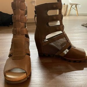 Sorel wedges